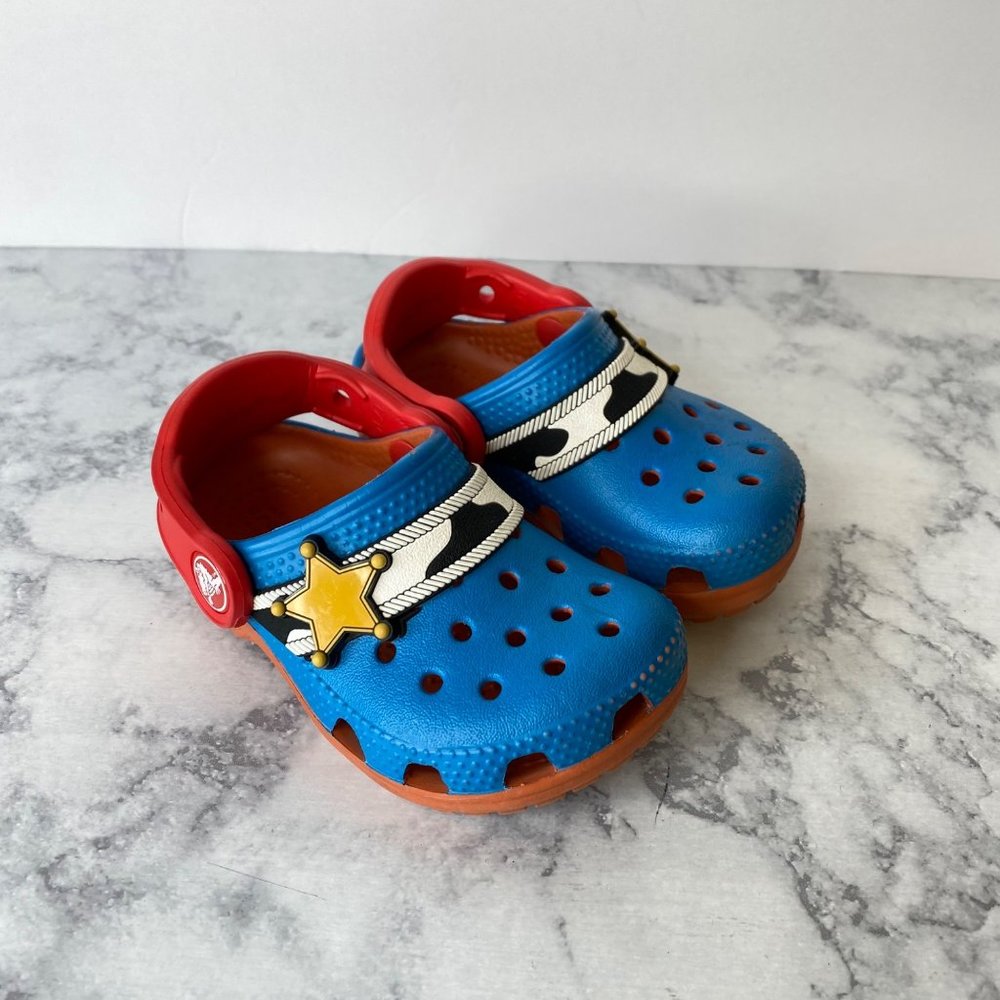 Crocs Toy Story Woody Size C6 Howdy Partner Blue